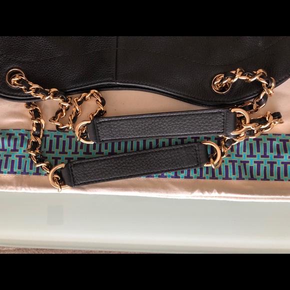 Tory Burch Marion Slouch Tote - Picture 4 of 7